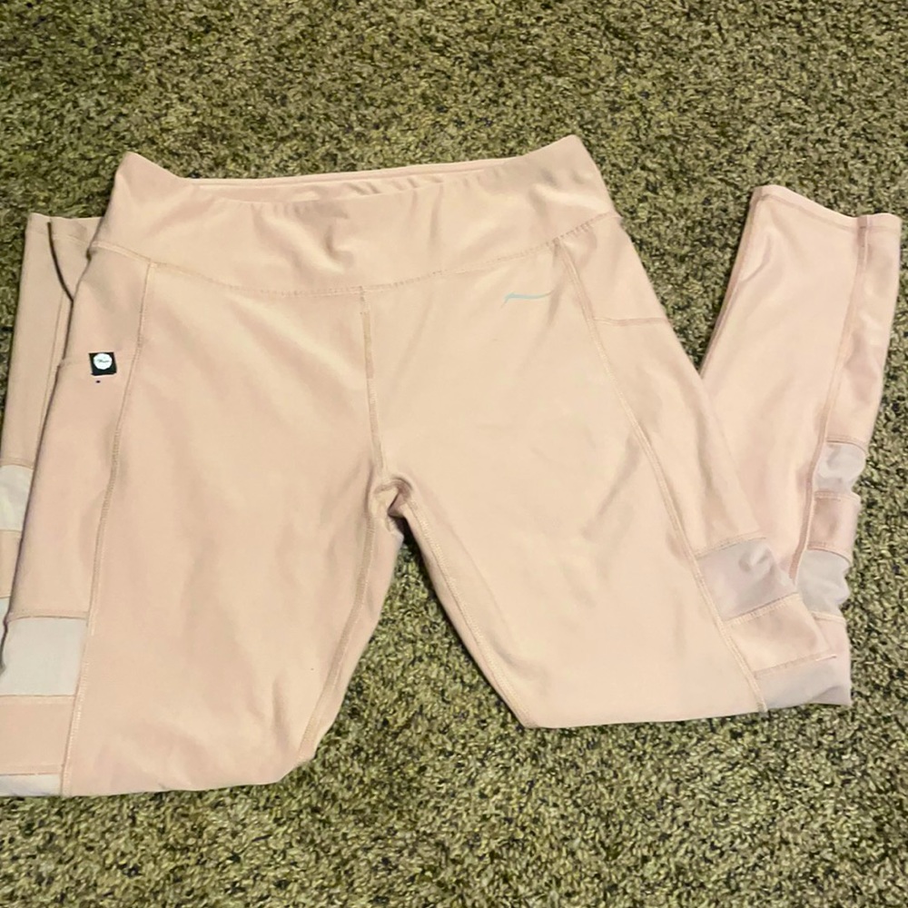 Light pink leggings